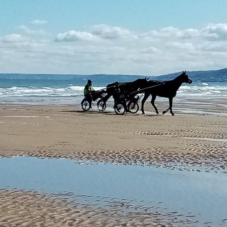 Bed and Breakfast Chez Gigi Merville-Franceville-Plage Esterno foto