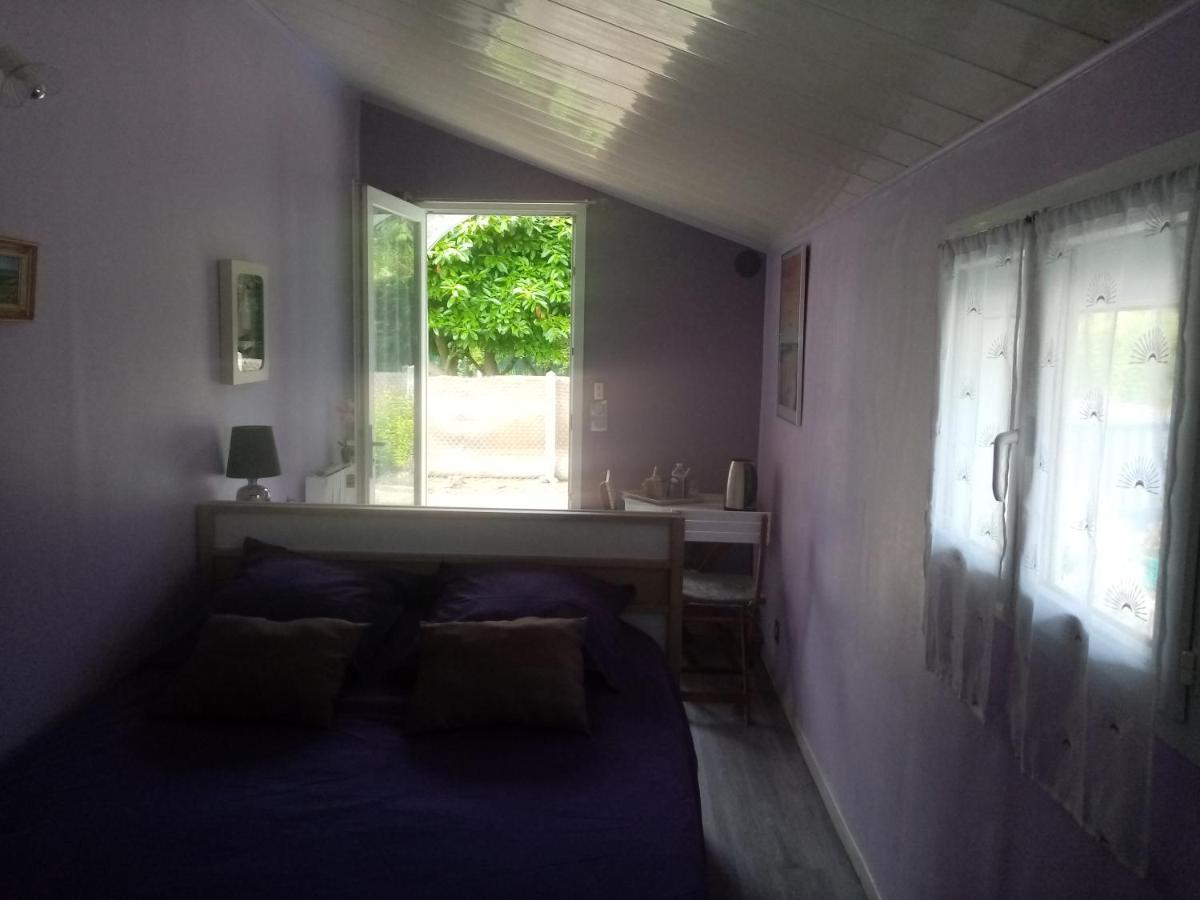 Bed and Breakfast Chez Gigi Merville-Franceville-Plage Esterno foto